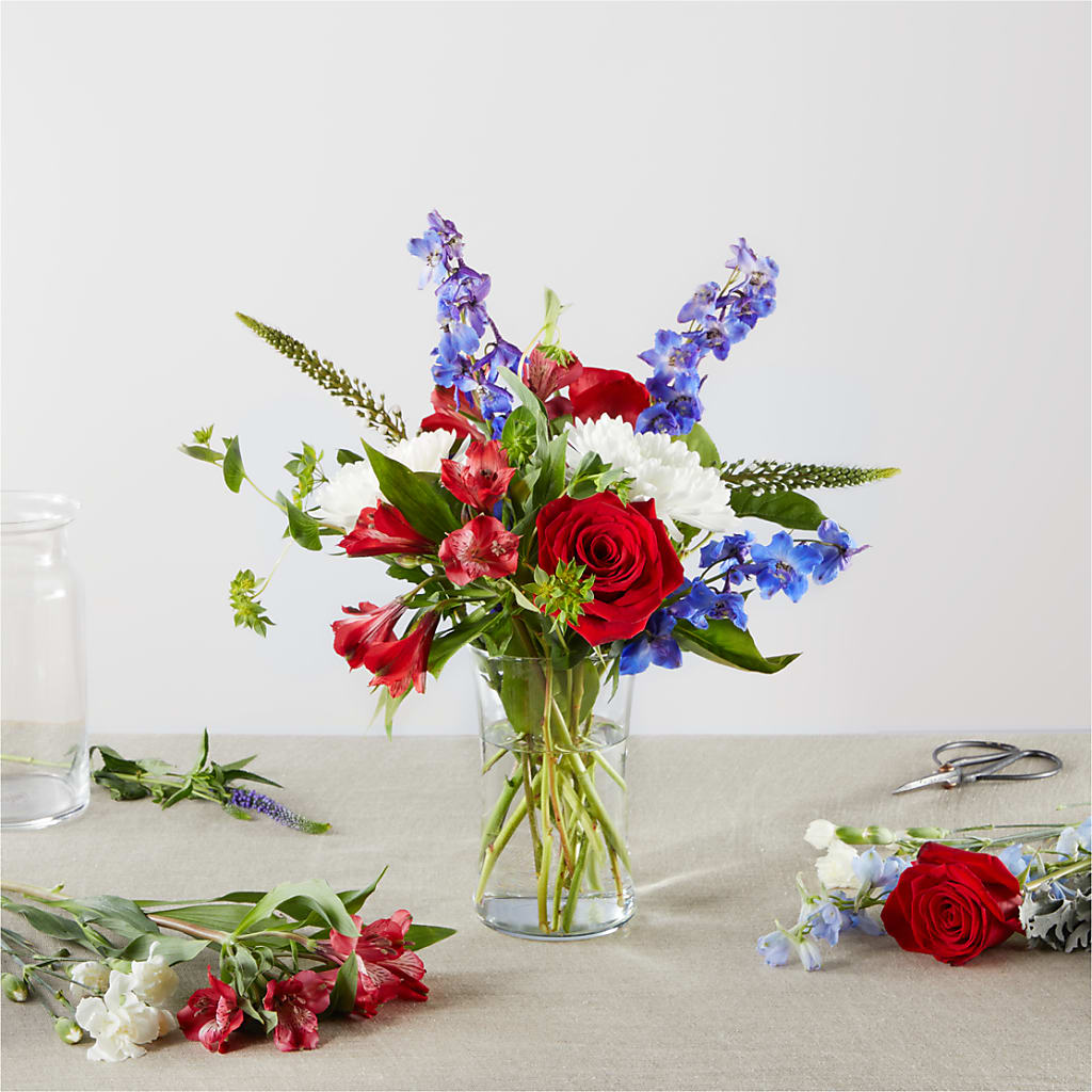 Star Spangled - A Florist Original – Menlo Florist, Menlo Park CA