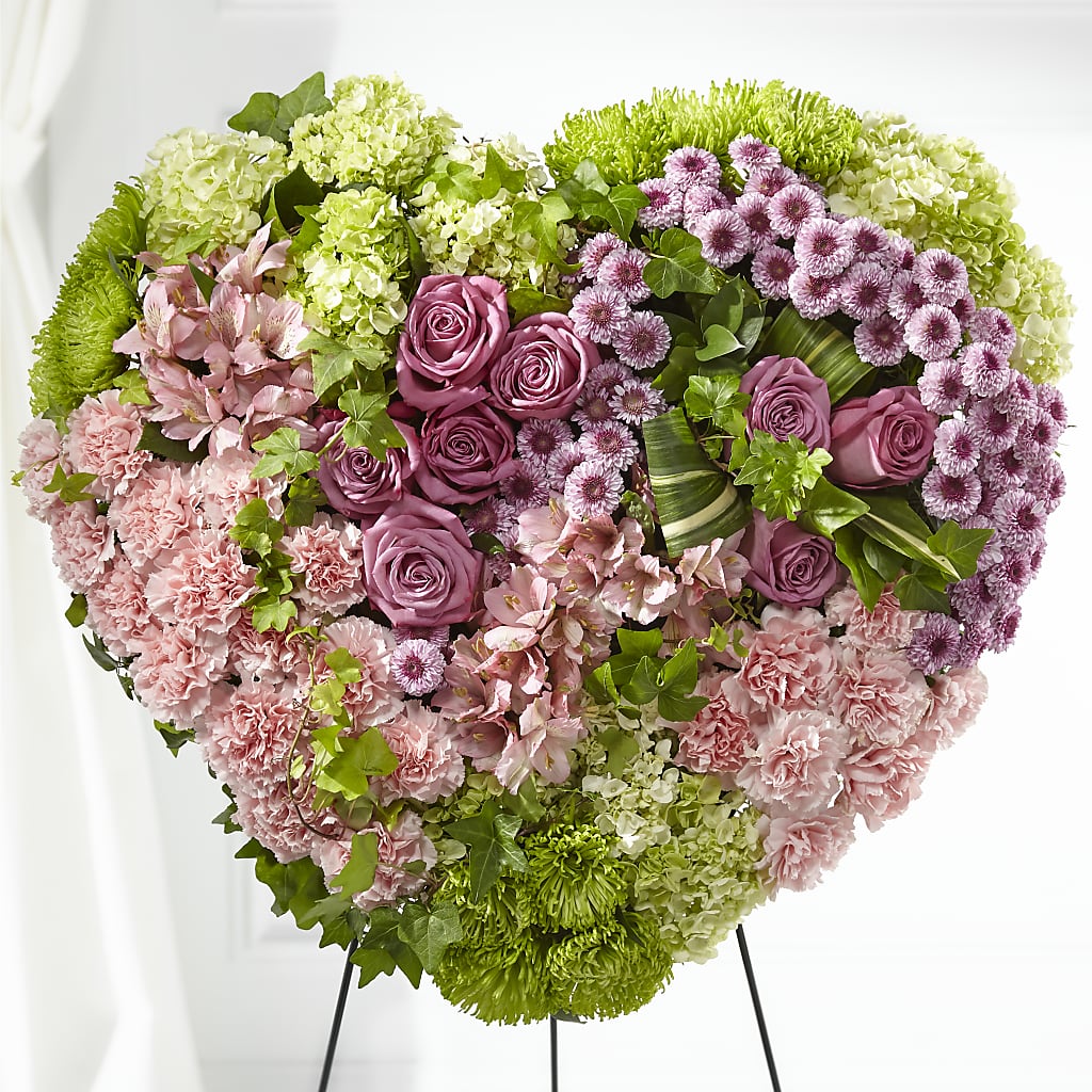 Heartwarming Standing Heart – Menlo Florist, Menlo Park CA