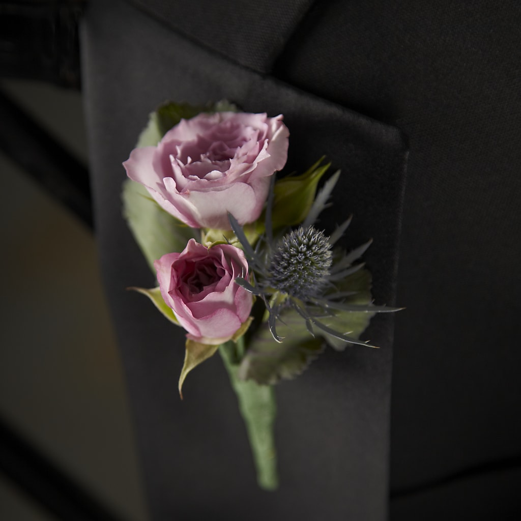 Veronica Boutonniere – Menlo Florist, Menlo Park CA