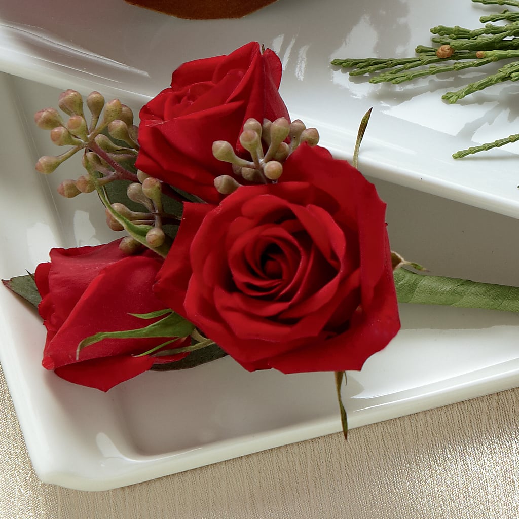 Red Spray Rose Boutonniere – Menlo Florist, Menlo Park CA