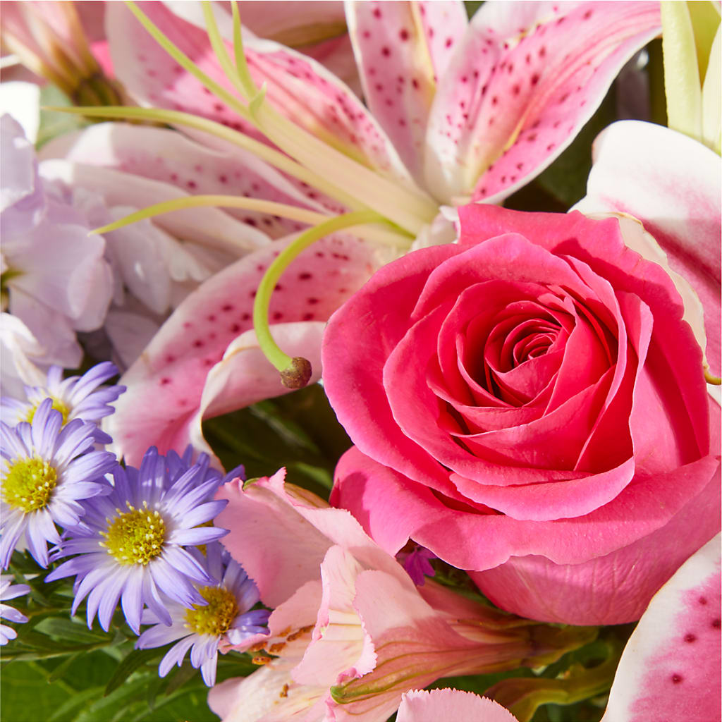 Pressing Petals Bouquet –  Menlo Florist, Menlo Park CA