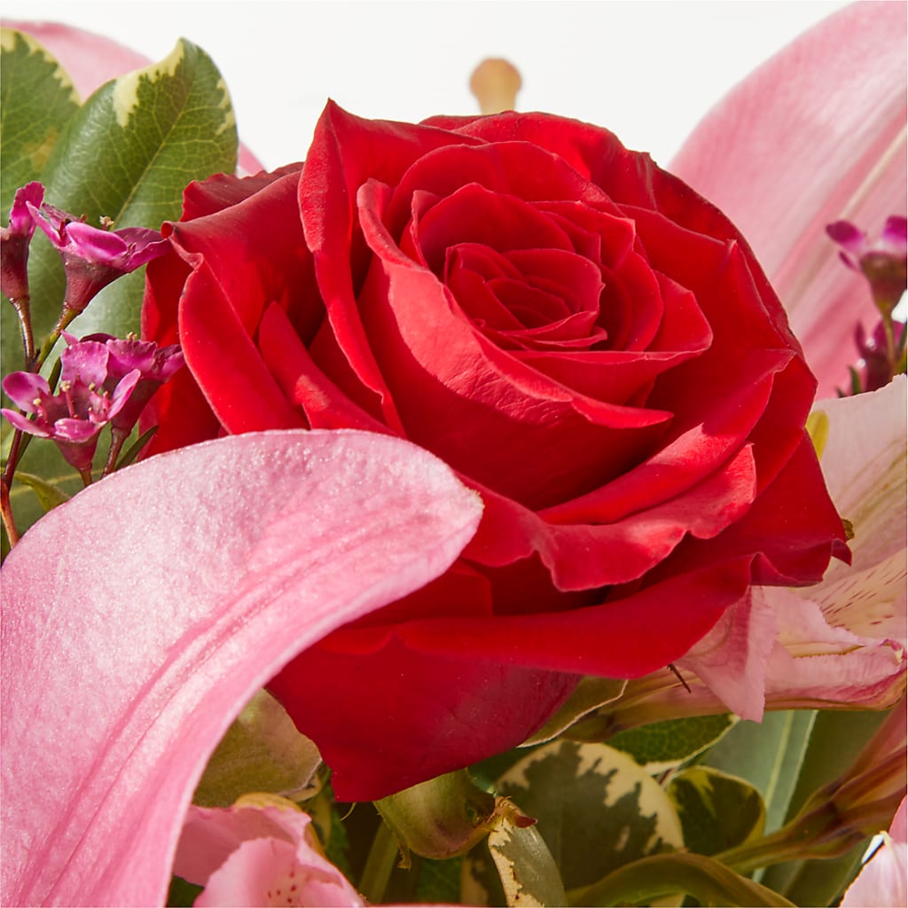 Lucky in Love Bouquet –  Menlo Florist, Menlo Park CA