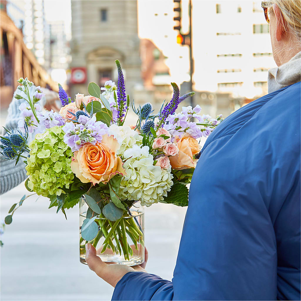 Porch Swing Bouquet –  Menlo Florist, Menlo Park CA
