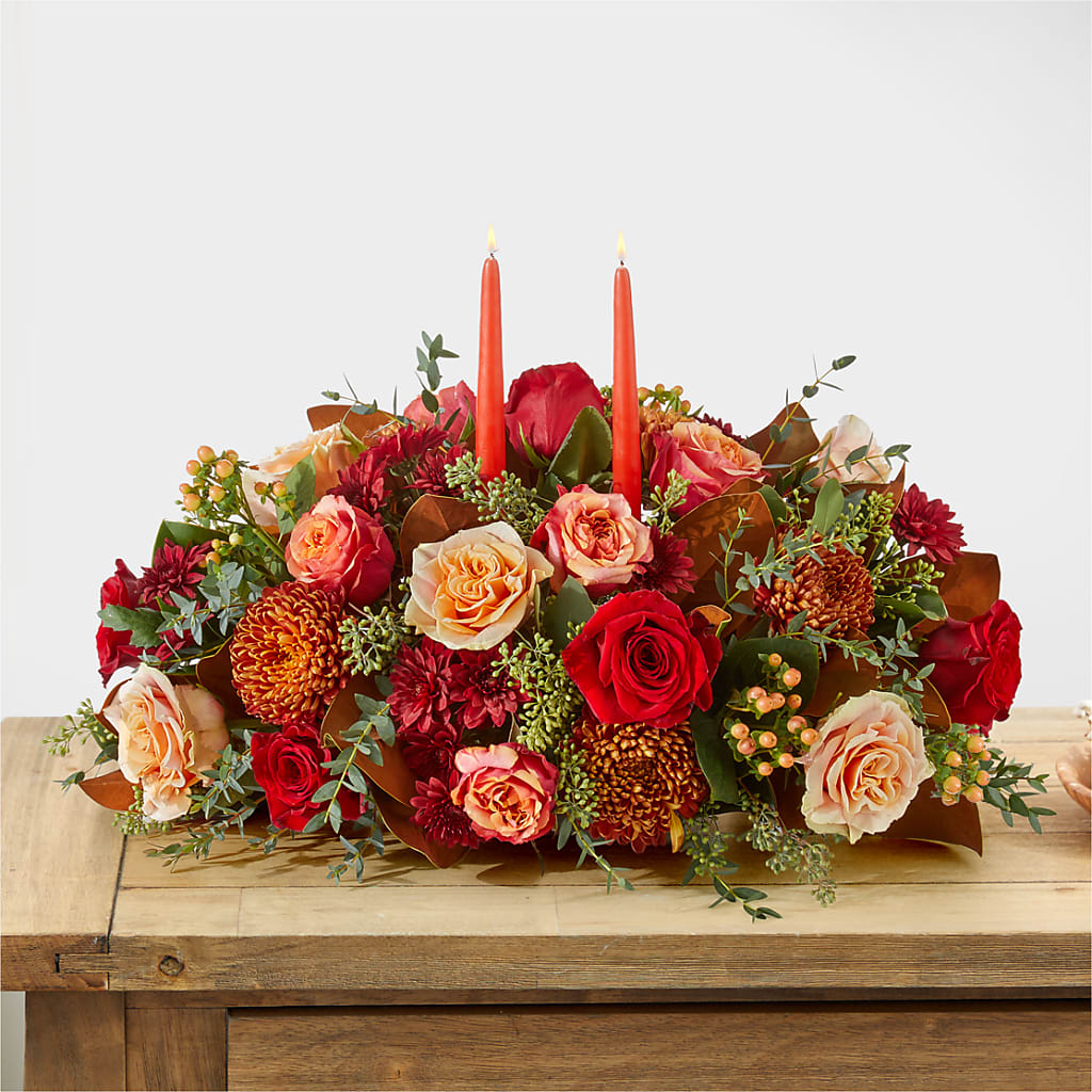 Gather Near Centerpiece –  Menlo Florist, Menlo Park CA