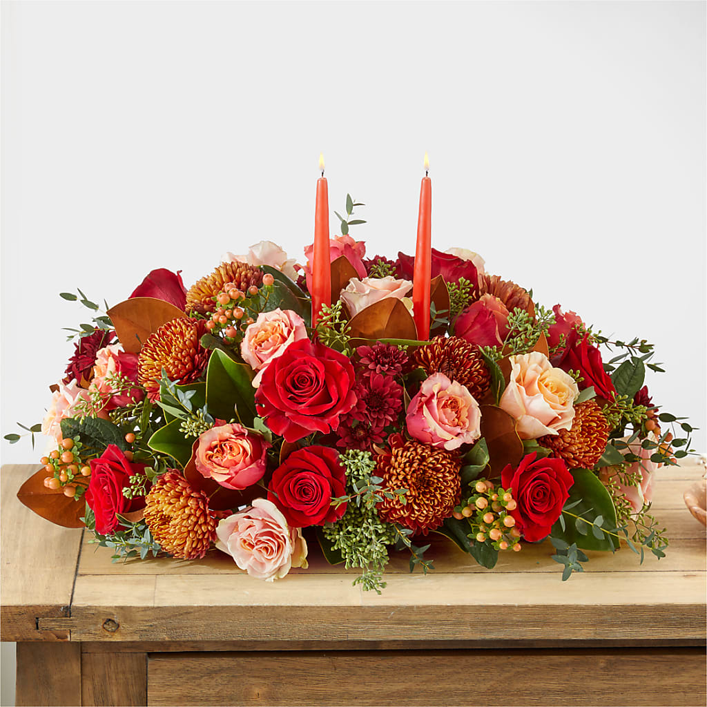 Gather Near Centerpiece –  Menlo Florist, Menlo Park CA