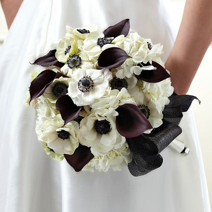 To Have and To Hold Bouquet –  Menlo Florist, Menlo Park CA