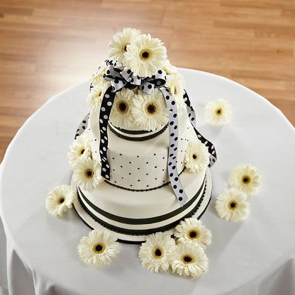 Simple Sophistication Cake Décor –  Menlo Florist, Menlo Park CA